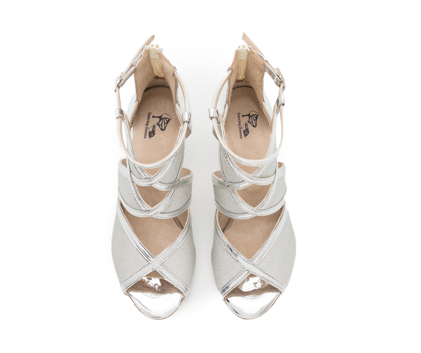 Dancing Queens‘ Star Tanzschuhe in Silber: Silberne Riemchensandalen mit offener Spitze, perfekt für Salsa-Nächte.